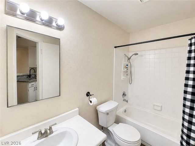 510 Elm Drive 205, Las Vegas, NV 89169