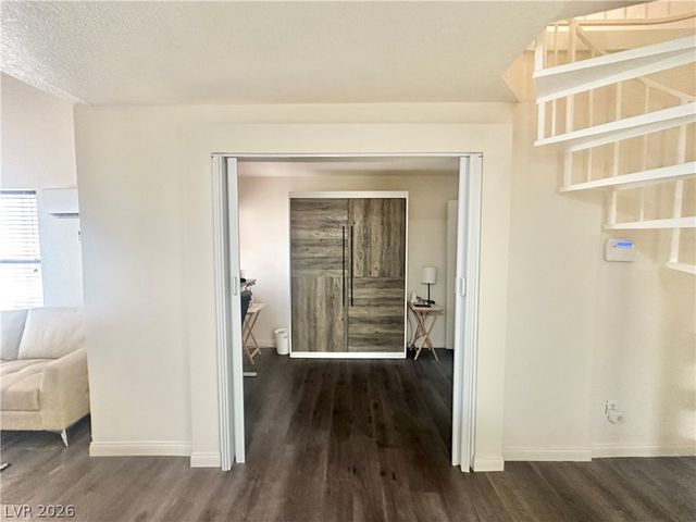 510 Elm Drive 205, Las Vegas, NV 89169