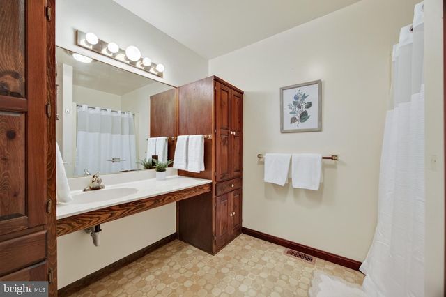 1951 ALBERT RILL RD, Hampstead, MD 21074