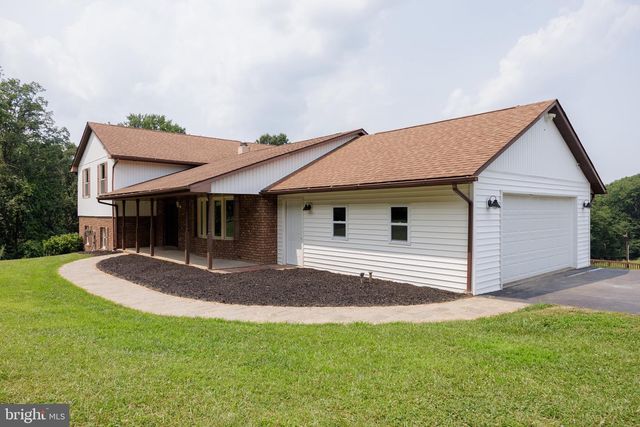 1951 ALBERT RILL RD, Hampstead, MD 21074