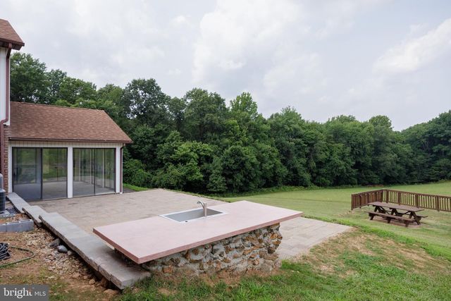 1951 ALBERT RILL RD, Hampstead, MD 21074
