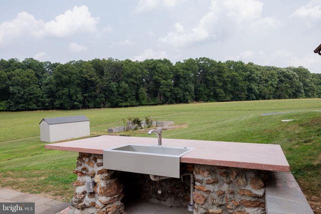 1951 ALBERT RILL RD, Hampstead, MD 21074
