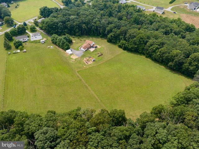 1951 ALBERT RILL RD, Hampstead, MD 21074