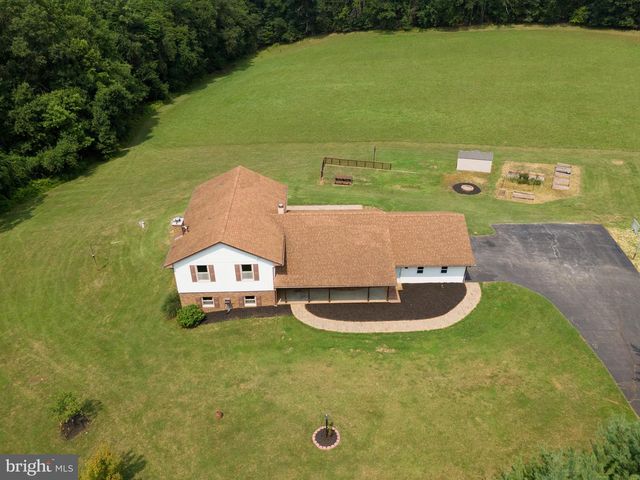 1951 ALBERT RILL RD, Hampstead, MD 21074