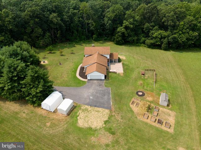 1951 ALBERT RILL RD, Hampstead, MD 21074