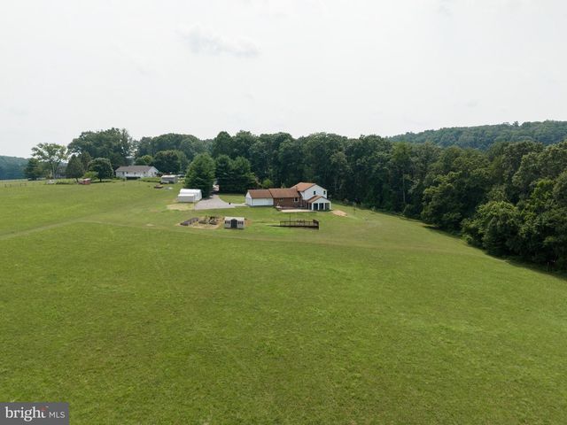 1951 ALBERT RILL RD, Hampstead, MD 21074