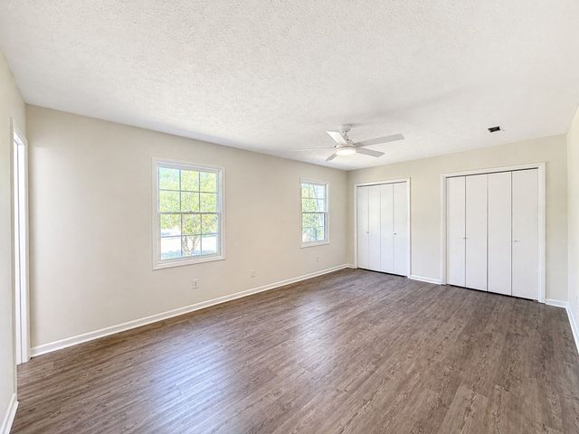 1102 Buena Vista Dr, Dothan, AL 36303