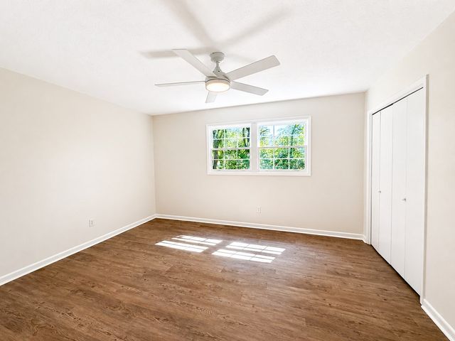 1102 Buena Vista Dr, Dothan, AL 36303