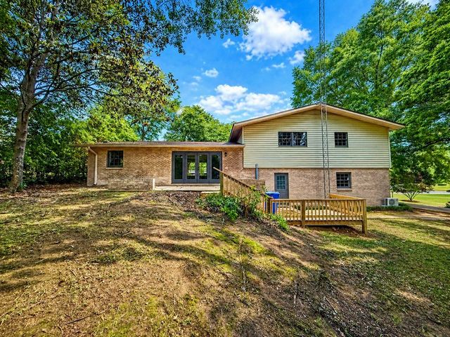 1102 Buena Vista Dr, Dothan, AL 36303