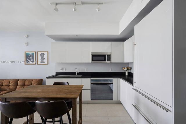 1010 Brickell Avenue 3610, Miami, FL 33131