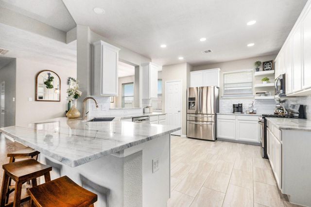 4706 Shale Drive, Baytown, TX 77521