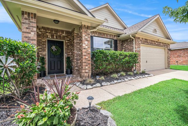 4706 Shale Drive, Baytown, TX 77521