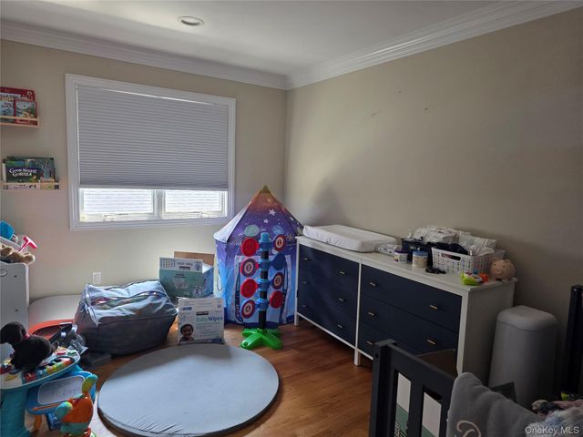 355 E Market Street Upper, Long Beach, NY 11561