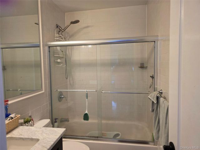 355 E Market Street Upper, Long Beach, NY 11561
