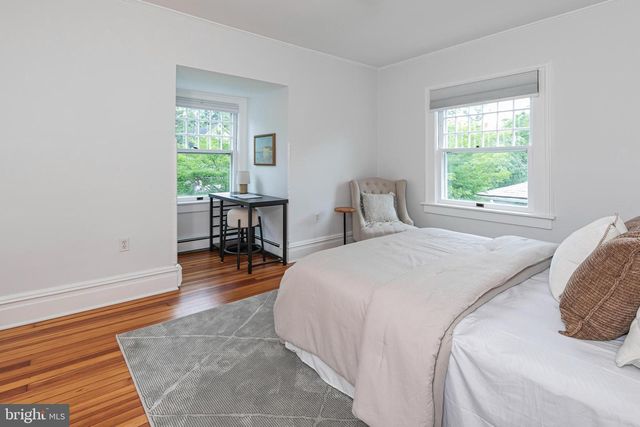 3 EVELYN PL, Princeton, NJ 08540
