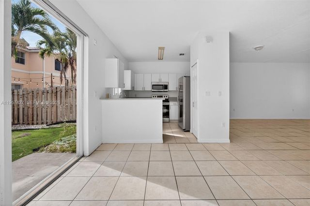 12430 SW 124th Ter, Miami, FL 33186