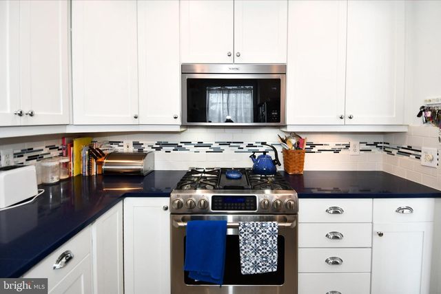 854 N LIBERTY ST, Arlington, VA 22205