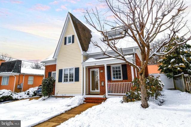 854 N LIBERTY ST, Arlington, VA 22205