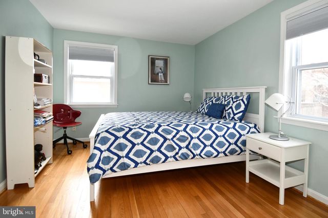 854 N LIBERTY ST, Arlington, VA 22205