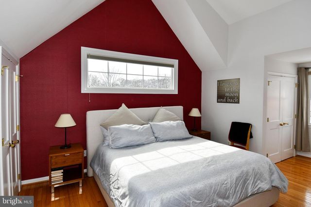 854 N LIBERTY ST, Arlington, VA 22205