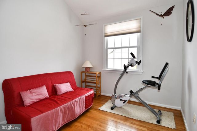 854 N LIBERTY ST, Arlington, VA 22205