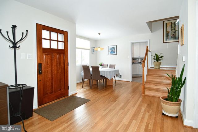 854 N LIBERTY ST, Arlington, VA 22205