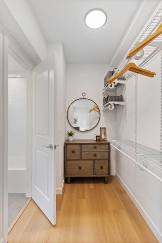 1650 W Roscoe Street 606, Chicago, IL 60657