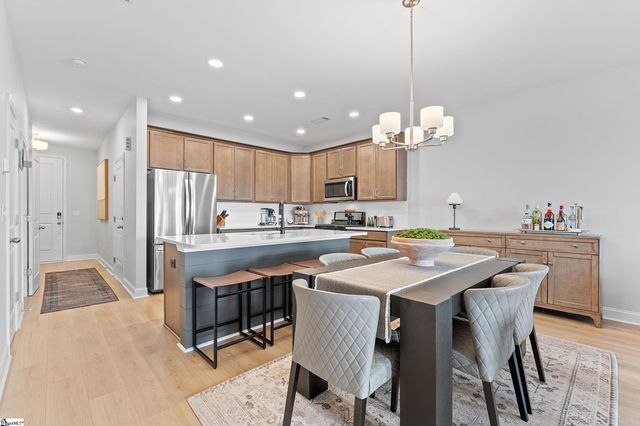 34 Red Horse Way, Greer, SC 29651