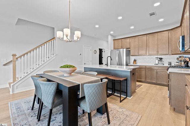 34 Red Horse Way, Greer, SC 29651