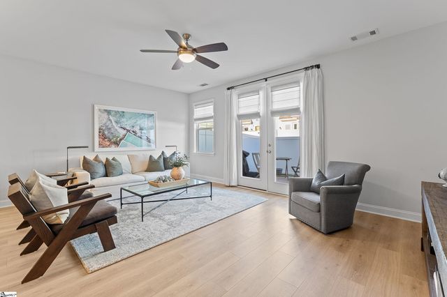 34 Red Horse Way, Greer, SC 29651