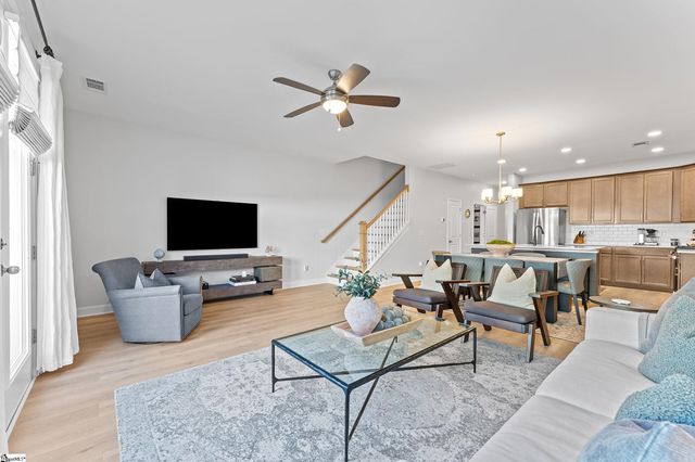 34 Red Horse Way, Greer, SC 29651