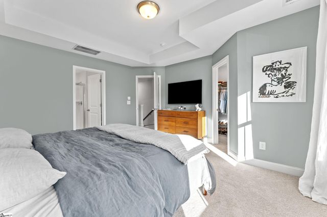 34 Red Horse Way, Greer, SC 29651