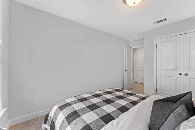 34 Red Horse Way, Greer, SC 29651