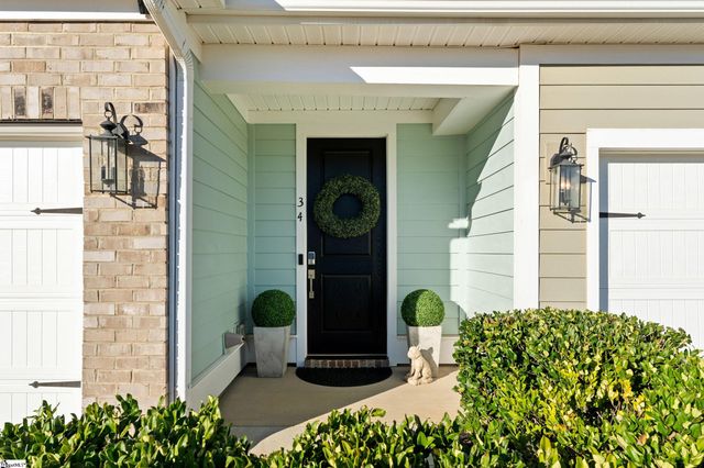 34 Red Horse Way, Greer, SC 29651