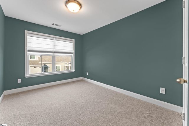 34 Red Horse Way, Greer, SC 29651