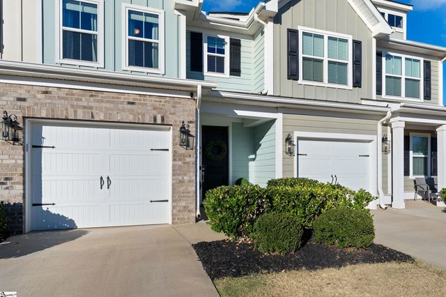 34 Red Horse Way, Greer, SC 29651