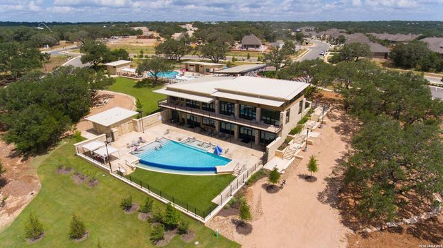 141 BIGTOOTH MAPLE LN, San Marcos, TX 78666