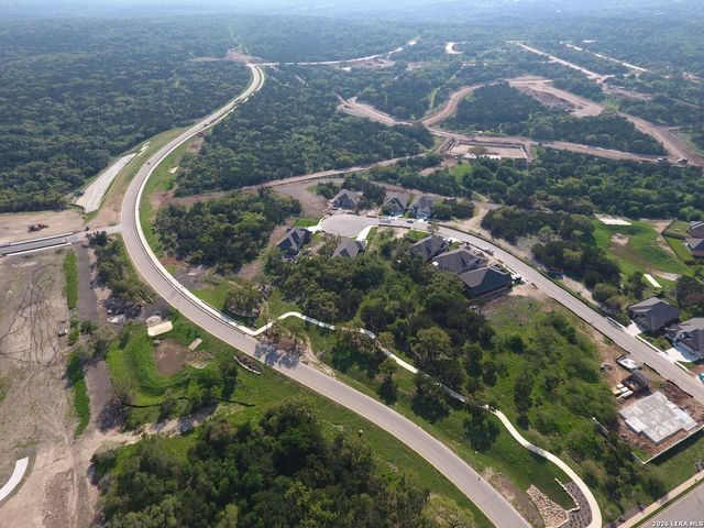 141 BIGTOOTH MAPLE LN, San Marcos, TX 78666
