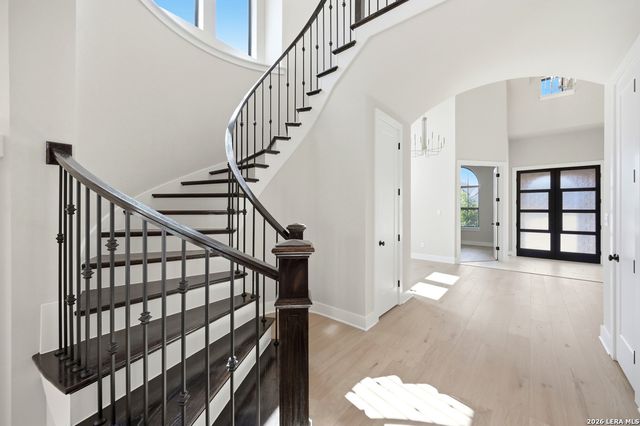 141 BIGTOOTH MAPLE LN, San Marcos, TX 78666