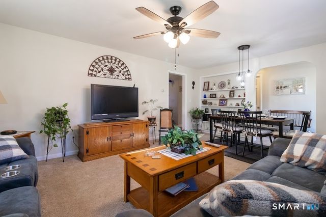 1326 Meriden Avenue, Southington, CT 06489