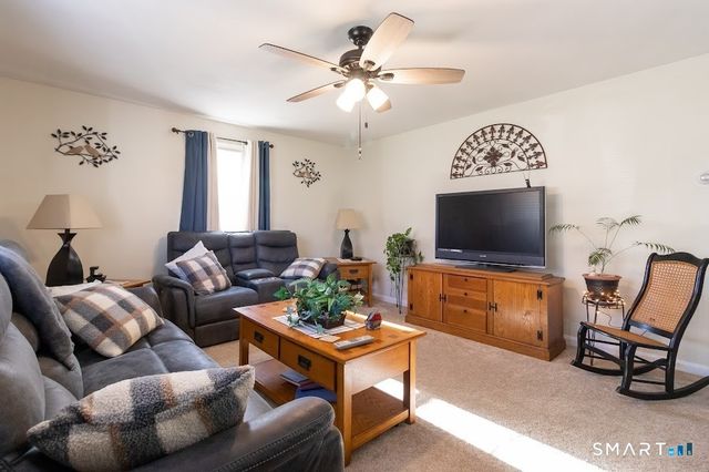 1326 Meriden Avenue, Southington, CT 06489