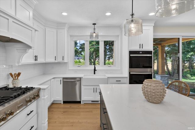 11171 Albany Ridge Drive, Osceola, IN 46561