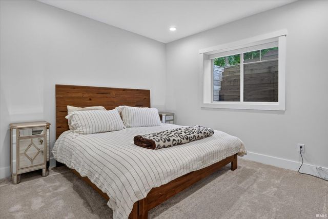 11171 Albany Ridge Drive, Osceola, IN 46561