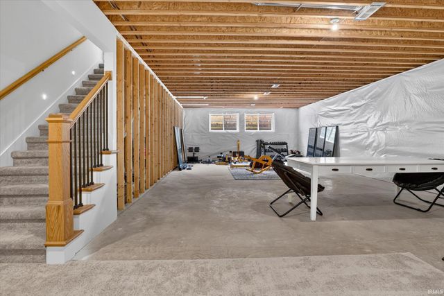 11171 Albany Ridge Drive, Osceola, IN 46561
