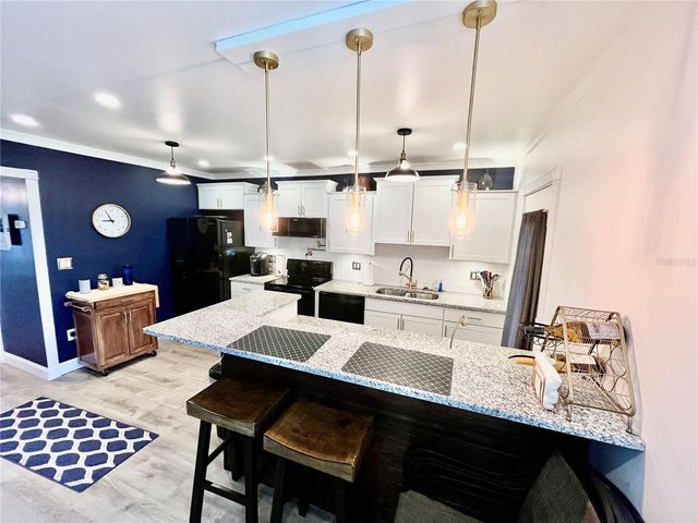 1600 W LAKE PARKER DRIVE A23, Lakeland, FL 33805