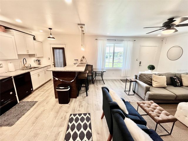 1600 W LAKE PARKER DRIVE A23, Lakeland, FL 33805