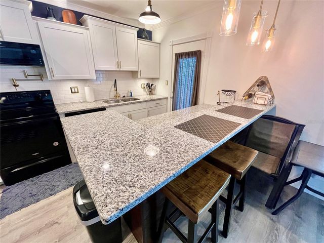 1600 W LAKE PARKER DRIVE A23, Lakeland, FL 33805