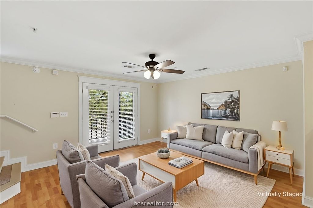1725 Harvey Mitchell Parkway 1431, College Station, TX 77840 — photo 4