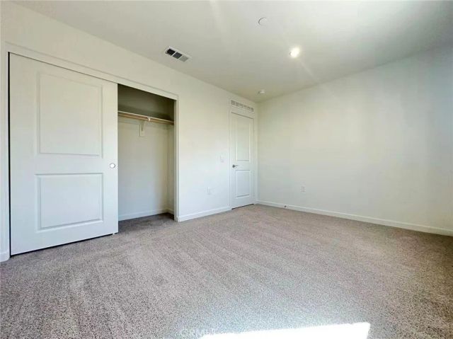 16052 Montenegro Ln, Fontana, CA 92336