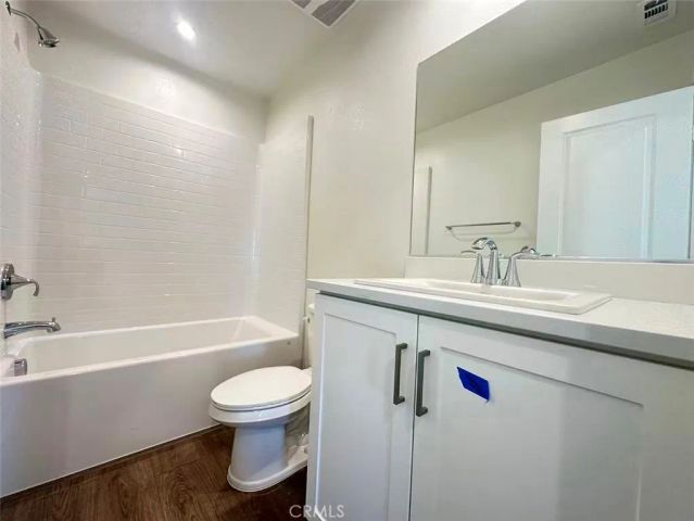 16052 Montenegro Ln, Fontana, CA 92336